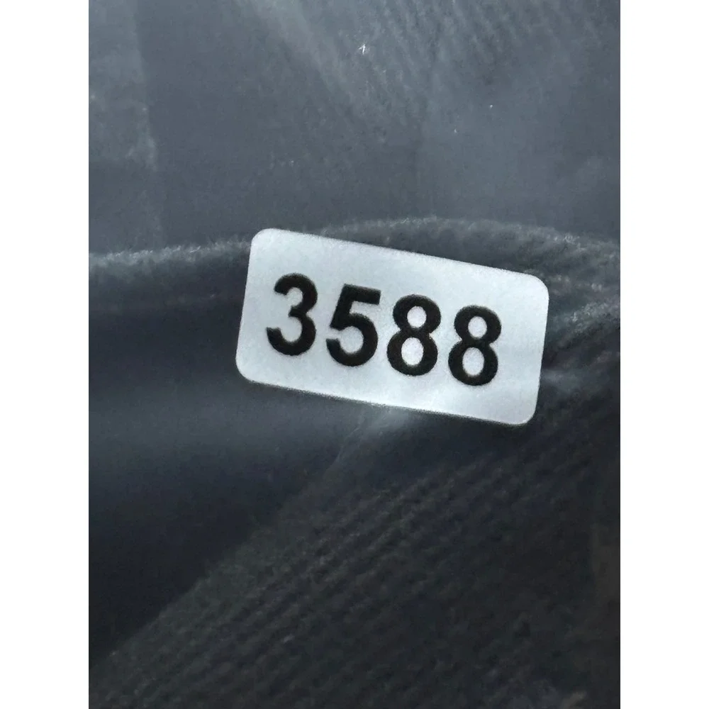 Canyon River Blues Mens Black‎ Regular Fit Jeans 36W x 26L (Measured 35W)Hemmed